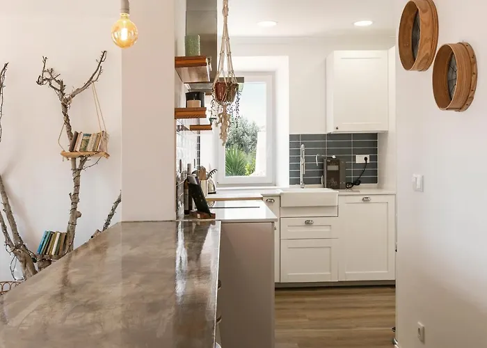 Villa Alma Carvalhal (Leiria)